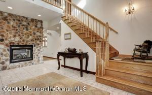 11 Oneil St, Leonardo, NJ 07737 photo 4
