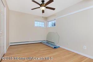 302 Brielle Ave, Brielle, NJ 08730 photo 16