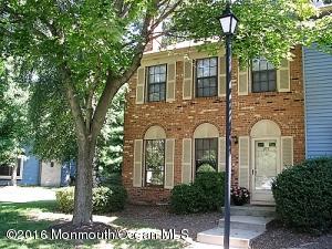 277 Gloucester Ct, Matawan, NJ 07747 photo 1