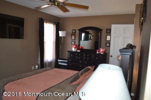 35 Lorelei Dr, Howell, NJ 07731 photo 14