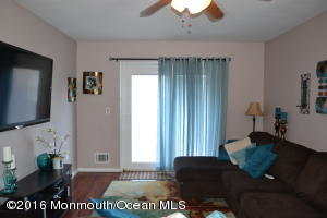 35 Lorelei Dr, Howell, NJ 07731 photo 5