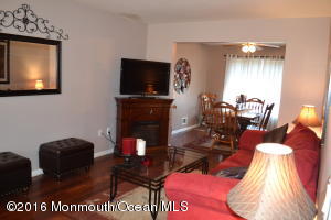 35 Lorelei Dr, Howell, NJ 07731 photo 6
