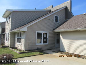 19 Sutton Dr, Brick, NJ 08724 photo 1