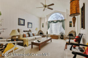 45 S Avon Dr, Jackson, NJ 08527 photo 4
