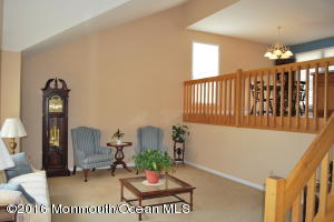 39 Marc Dr, Howell, NJ 07731 photo 4