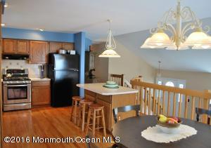 39 Marc Dr, Howell, NJ 07731 photo 9