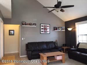 111 Daisy Ct, Jackson, NJ 08527 photo 3