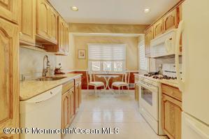 7 Ralph Pl, Jackson, NJ 08527 photo 2
