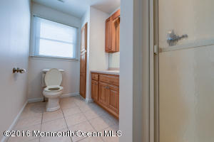 52 Beacon Dr, Waretown, NJ 08758 photo 8