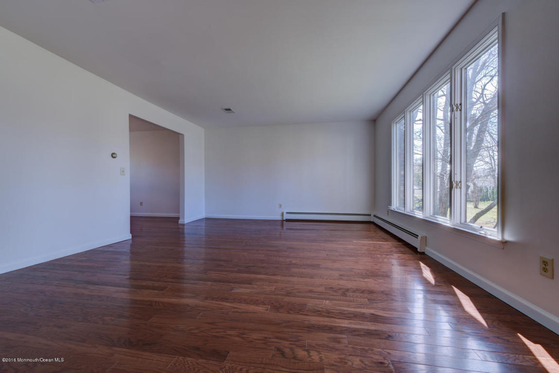 21 Jason Dr, Spring Lake Heights, NJ 07762 photo 12