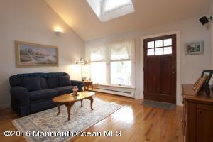 95 Hamilton Ave, Middletown, NJ 07748 photo 10