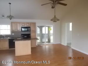 427 7th St, Waretown, NJ 08758 photo 3