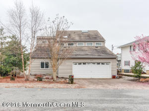 648 Harbor Rd, Brick, NJ 08724 photo 2