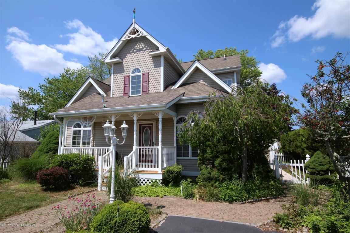 25 Capstan Rd, Waretown, NJ 08758 photo 1