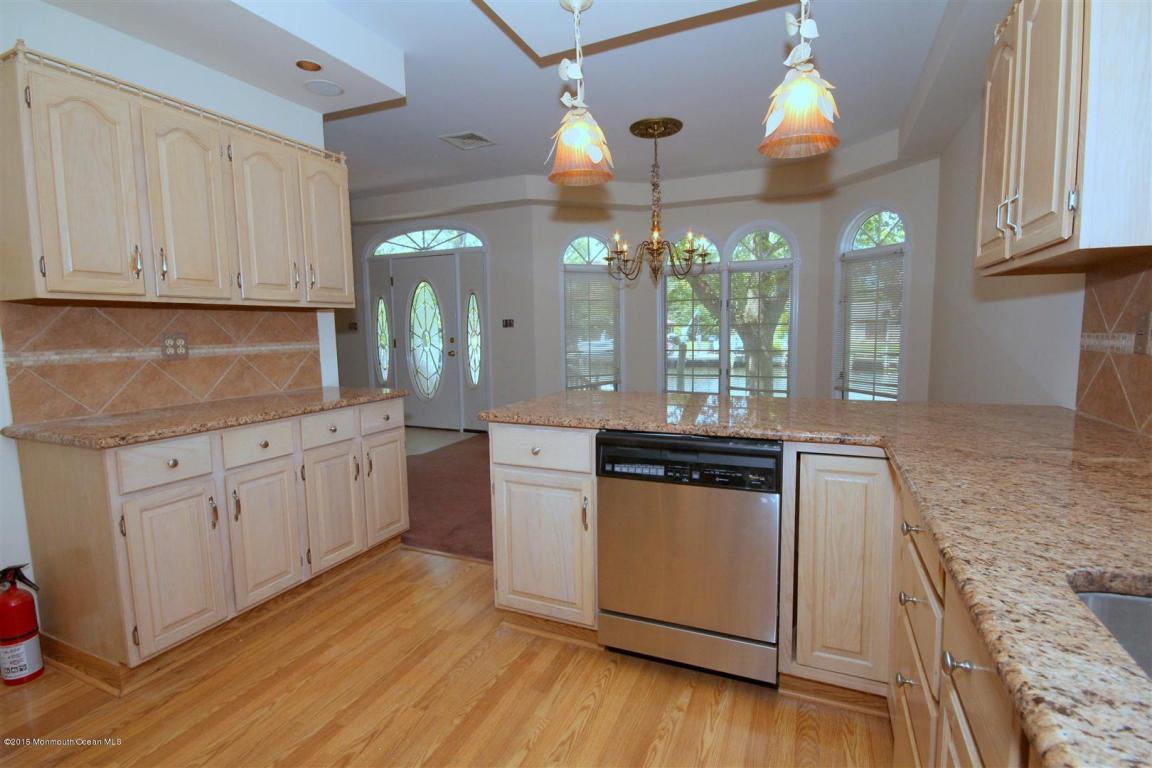 25 Capstan Rd, Waretown, NJ 08758 photo 12