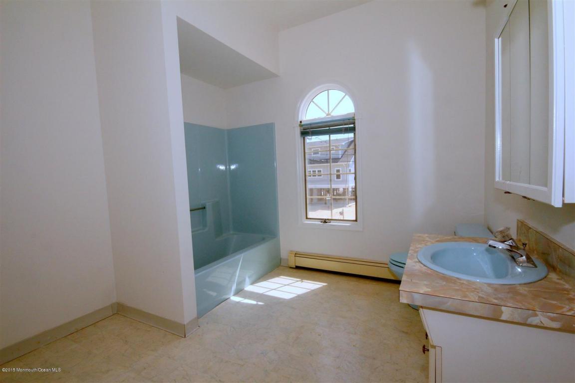 25 Capstan Rd, Waretown, NJ 08758 photo 20