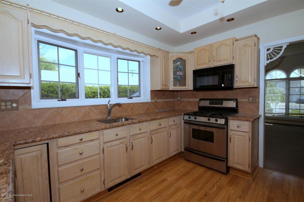 25 Capstan Rd, Waretown, NJ 08758 photo 13