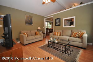 810 Maple Ave, Brick, NJ 08724 photo 5