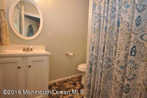 810 Maple Ave, Brick, NJ 08724 photo 17