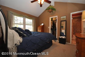 810 Maple Ave, Brick, NJ 08724 photo 3