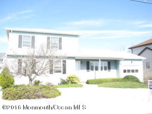 806 Forepeak Dr, Forked River, NJ 08731 photo 1