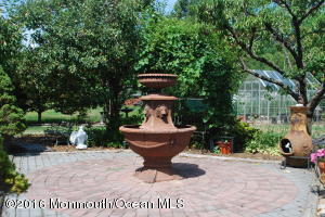 21 E Kenneth Ter, Middletown, NJ 07748 photo 36