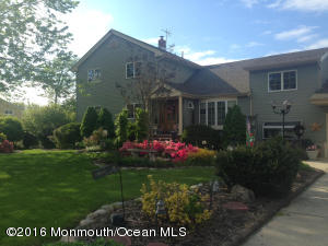 21 E Kenneth Ter, Middletown, NJ 07748 photo 38