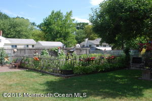21 E Kenneth Ter, Middletown, NJ 07748 photo 35
