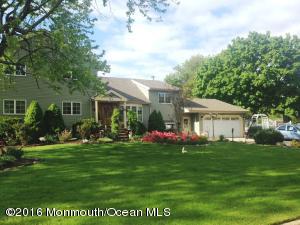 21 E Kenneth Ter, Middletown, NJ 07748 photo 1