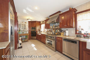 21 E Kenneth Ter, Middletown, NJ 07748 photo 14