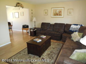 6 Carroll Ct, Jackson, NJ 08527 photo 6