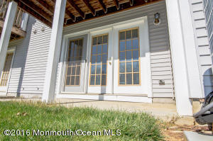  93 Poplar Pl, Freehold, NJ 07728 photo 23