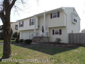 75 Appletree Rd, Howell, NJ 07731 photo 1