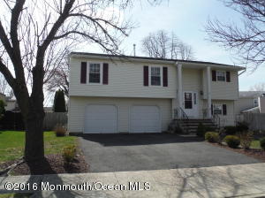 75 Appletree Rd, Howell, NJ 07731 photo 2