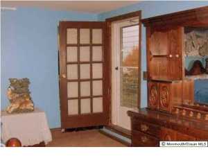 18 Five Points Rd, Freehold, NJ 07728 photo 6