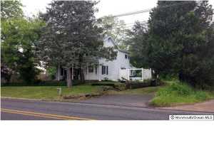 18 Five Points Rd, Freehold, NJ 07728 photo 1