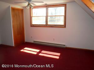 982 Gloucester Ave, Brick, NJ 08723 photo 11