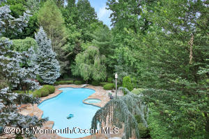 2 Muncee Ct, Holmdel, NJ 07733 photo 2
