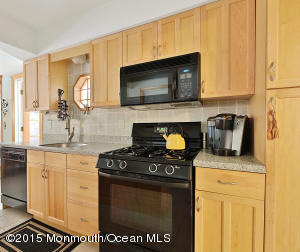 14 Sami Dr, Howell, NJ 07731 photo 13