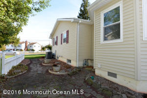 1106 Larsen Rd, Jackson, NJ 08527 photo 4
