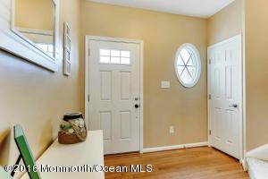 408 Joyce Ct, Brick, NJ 08724 photo 2