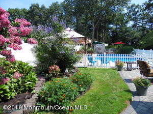 81 Maxim Dr, Forked River, NJ 08731 photo 1