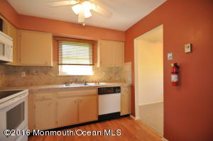 75 Clay Cir, Brick, NJ 08724 photo 2