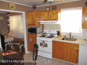 33 Castle Ave, Jackson, NJ 08527 photo 17