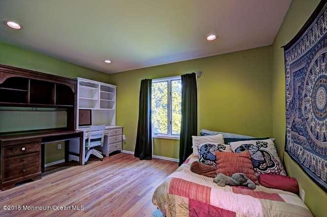 9 Brook Dr, Ocean, NJ 07712 photo 24