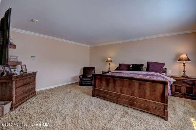 9 Brook Dr, Ocean, NJ 07712 photo 30