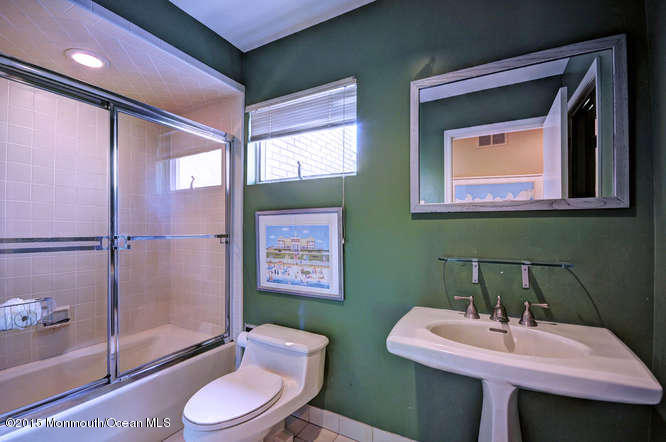 9 Brook Dr, Ocean, NJ 07712 photo 26
