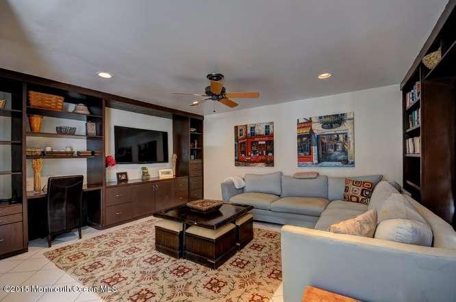 9 Brook Dr, Ocean, NJ 07712 photo 8