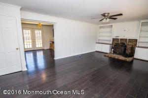 136 Willow Dr, Jackson, NJ 08527 photo 37