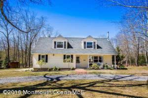 136 Willow Dr, Jackson, NJ 08527 photo 2